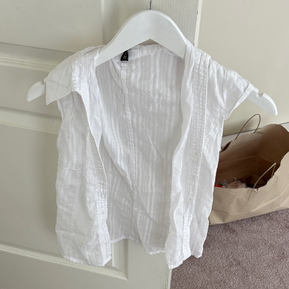 White linen button up shirt